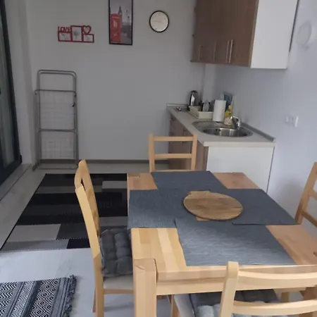 Lala Land Ravna Planina Apartamento